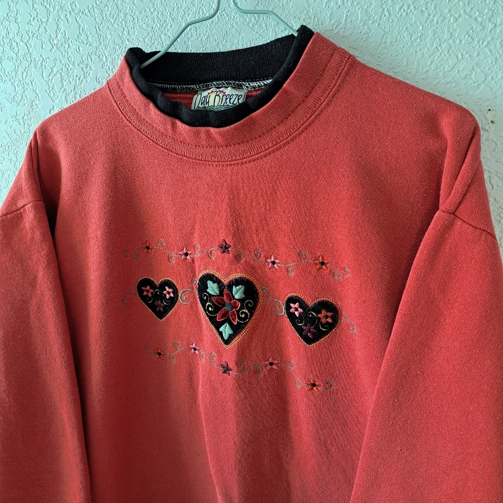 90s Vinatge Heart Embroidered Women's Sweater - Picture 2 of 5